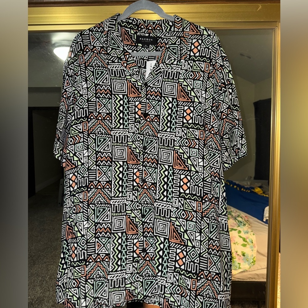 PacSun Black and White Geometric Casual Shirt